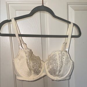 Lace Unlined Underwire Bra - Cream